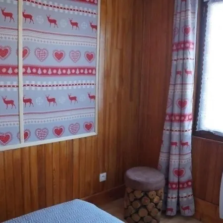 House 6 Personnes Jolie Location Proche Des Pistes A Avec Parking.